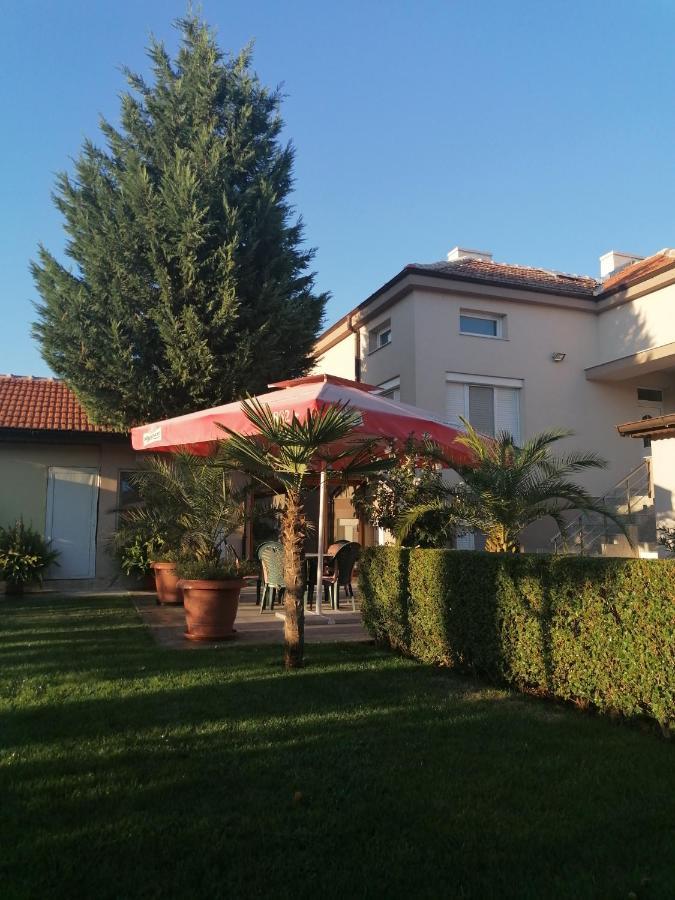Villa Ros Guest House Svilengrad Luaran gambar