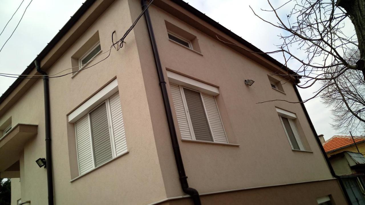Villa Ros Guest House Svilengrad Luaran gambar