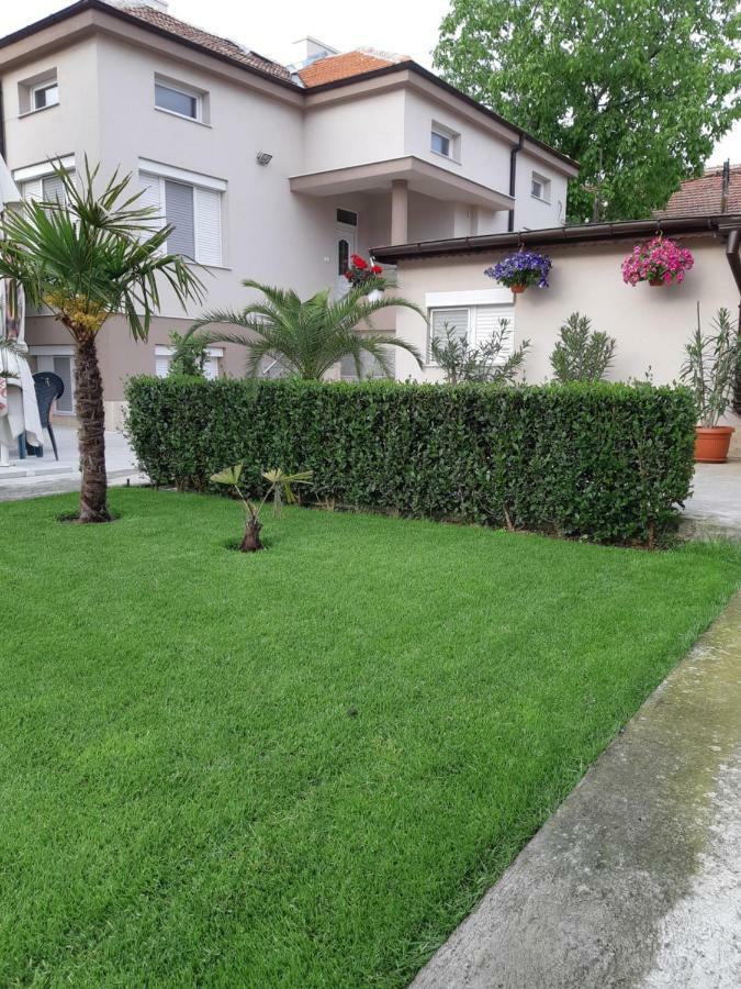 Villa Ros Guest House Svilengrad Luaran gambar