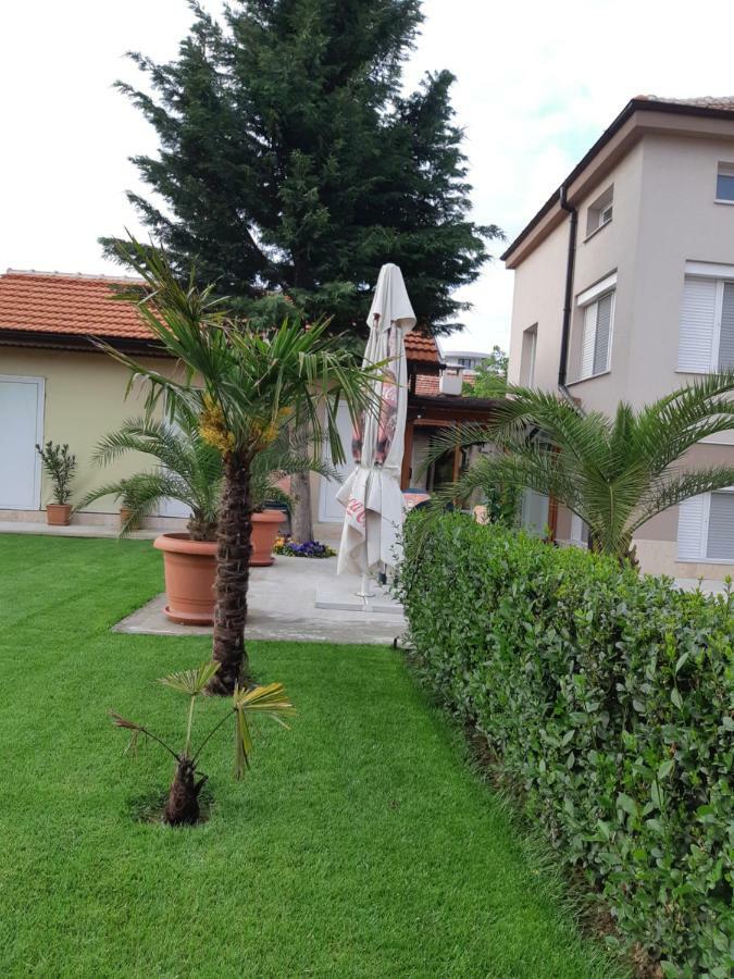 Villa Ros Guest House Svilengrad Luaran gambar