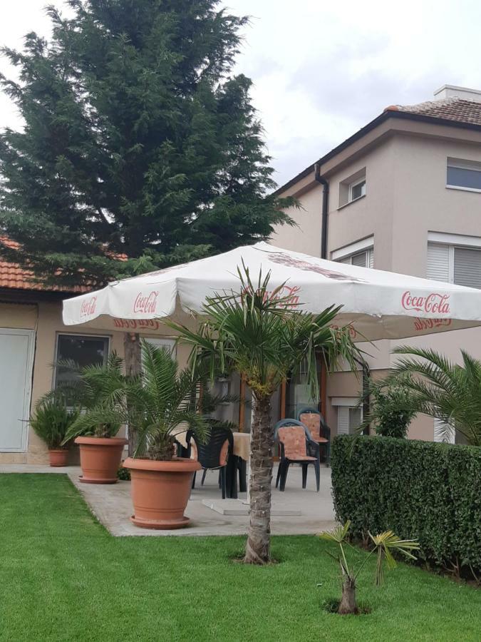 Villa Ros Guest House Svilengrad Luaran gambar