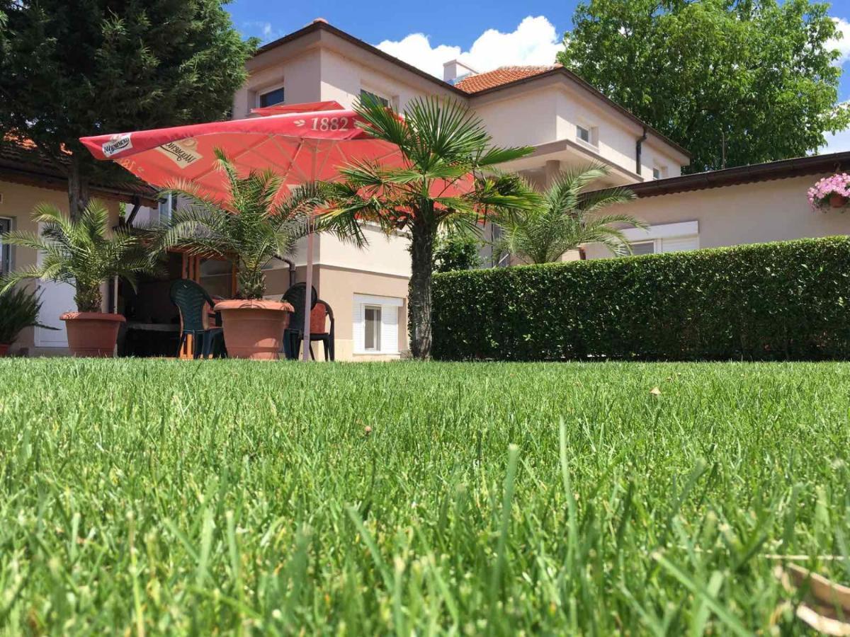 Villa Ros Guest House Svilengrad Luaran gambar